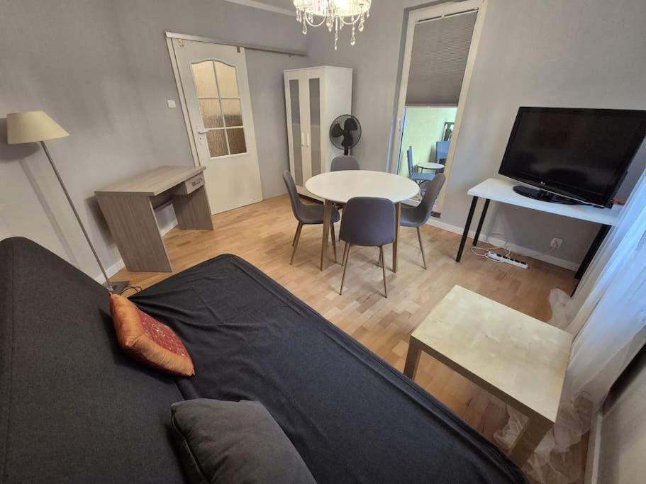 Zamieszkaj W Sercu Wroclawia Apartament